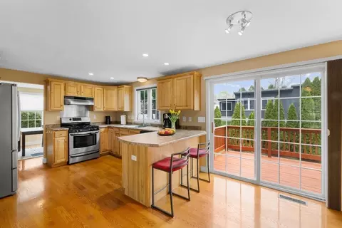 84 Tanager Rd, Attleboro, MA 02703 photo 14
