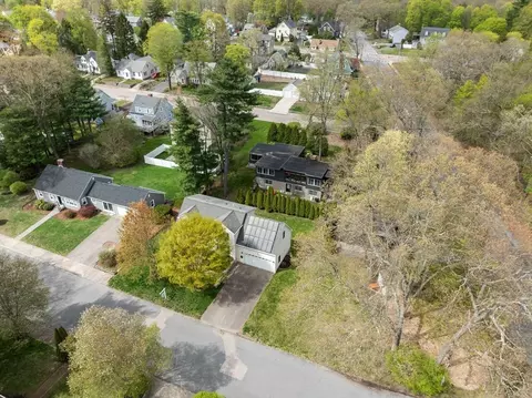 84 Tanager Rd, Attleboro, MA 02703 photo 9