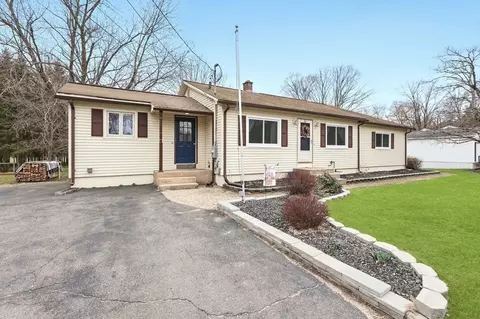 16 Pomeroy Meadow Rd, Easthampton, MA 01027 photo 29