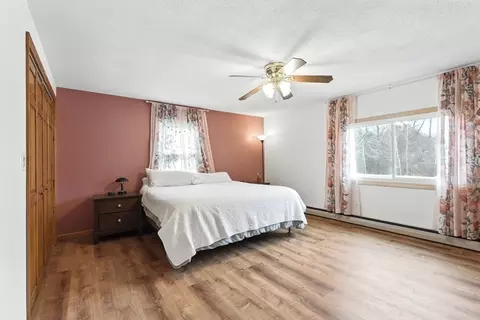 16 Pomeroy Meadow Rd, Easthampton, MA 01027 photo 12