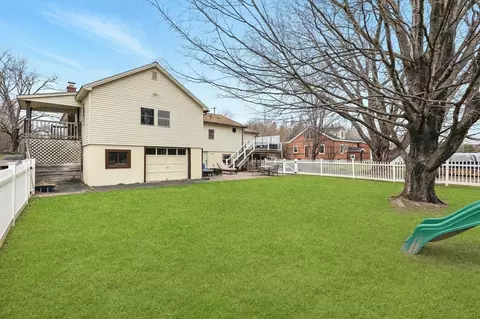 16 Pomeroy Meadow Rd, Easthampton, MA 01027 photo 35