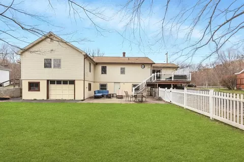 16 Pomeroy Meadow Rd, Easthampton, MA 01027 photo 34