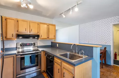 39 Odonnell Dr, Northampton, MA 01062 photo 7