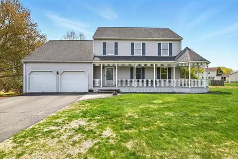 41 Denise Ln, Feeding Hills, MA 01030