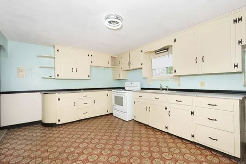 73 Appleton Rd, Auburn, MA 01501 photo 5