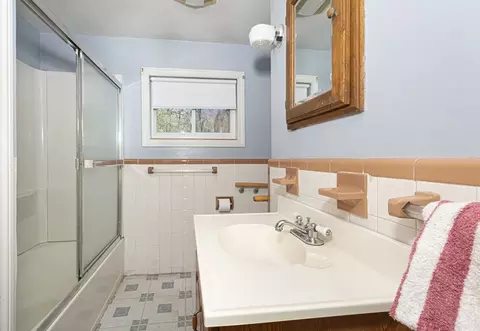 73 Appleton Rd, Auburn, MA 01501 photo 13