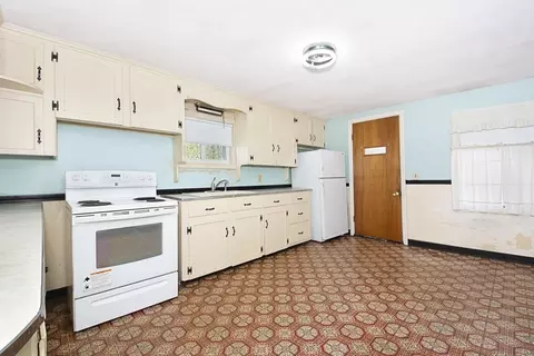 73 Appleton Rd, Auburn, MA 01501 photo 7