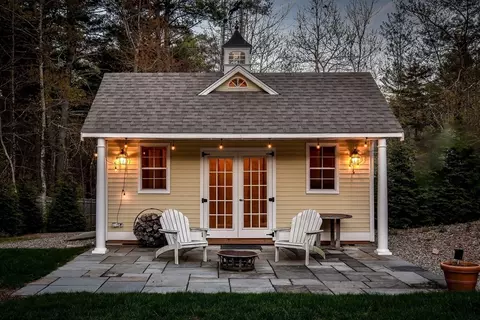 58 Pine St, Dover, MA 02030 photo 32