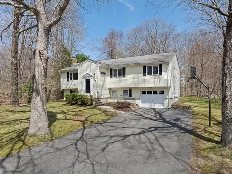 20 Condor Rd, Sharon, MA 02067