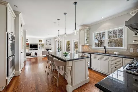 97 Manning St, Needham, MA 02494 photo 11