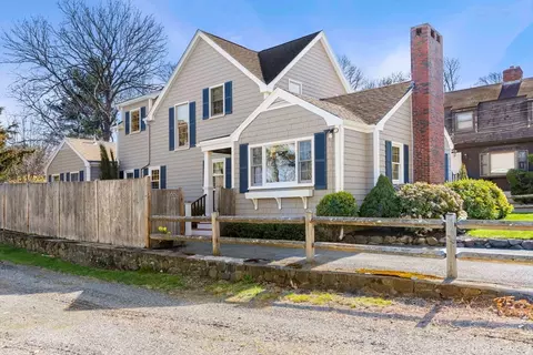 153 Jersey St, Marblehead, MA 01945