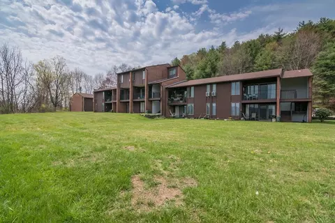 232 N East St #12, Amherst, MA 01002