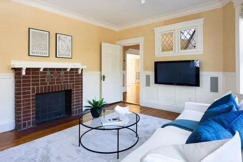 87 Crowninshield Rd, Brookline, MA 02446 photo 15