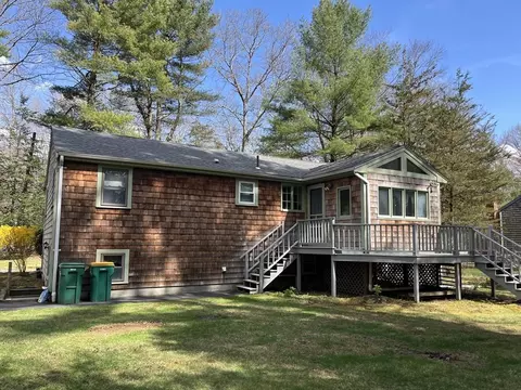 291 Ware St, Mansfield, MA 02048 photo 2
