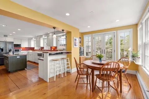 10 Hooper St, Marblehead, MA 01945 photo 6