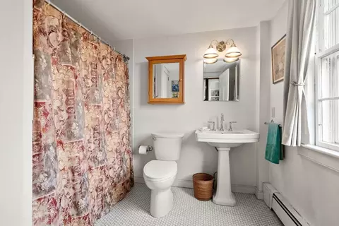 10 Hooper St, Marblehead, MA 01945 photo 19