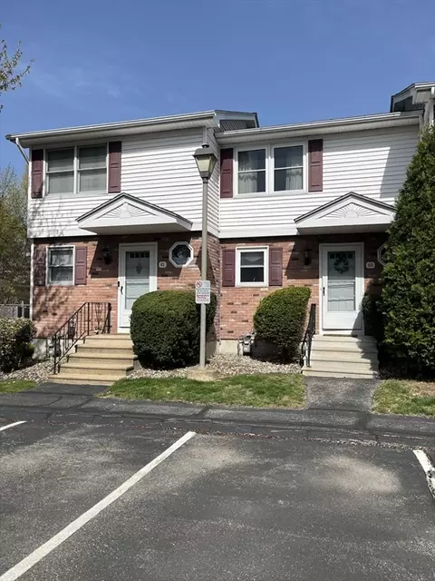 55 Empire St #60, Chicopee, MA 01013