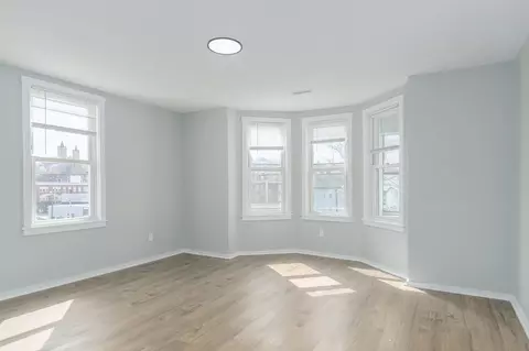 8 Pond St, Worcester, MA 01604 photo 21