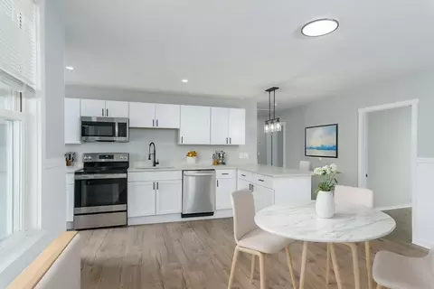 8 Pond St, Worcester, MA 01604 photo 5