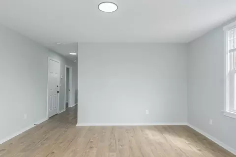 8 Pond St, Worcester, MA 01604 photo 24