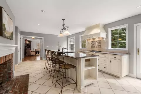 3 Main St, Dover, MA 02030 photo 9