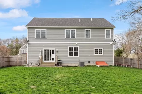 15 Robinson Ln, Ipswich, MA 01938 photo 4