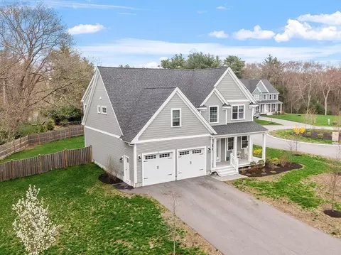 15 Robinson Ln, Ipswich, MA 01938 photo 2