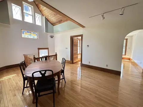 13 Circuit Ave E, Worcester, MA 01603 photo 6