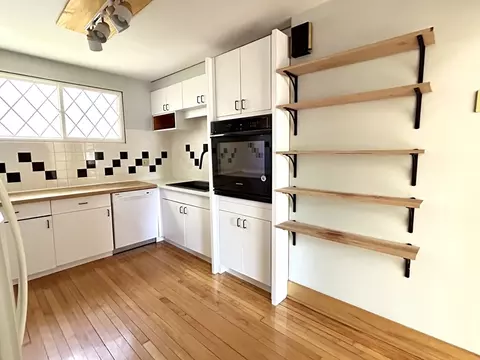 13 Circuit Ave E, Worcester, MA 01603 photo 10