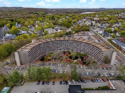 200 Swanton St #722, Winchester, MA 01890