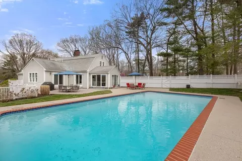 2 Yorkshire Rd, Dover, MA 02030 photo 36