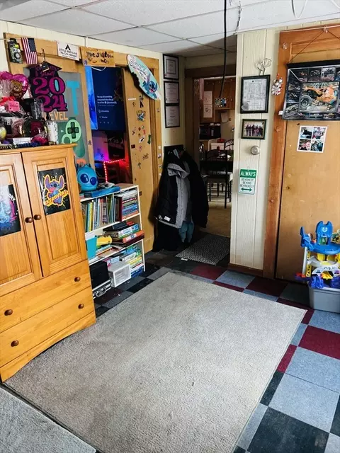 Entry Way - 28 E Main St, Webster, MA 01570 photo 2 of 3