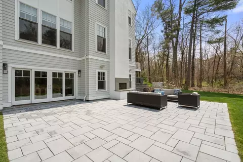 72 Love Ln, Weston, MA 02493 photo 36