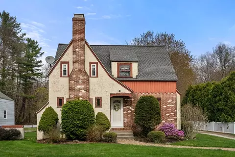 202 Holden St, Holden, MA 01520