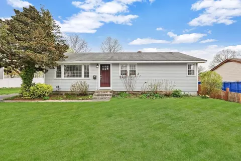 153 Clarendon Ave, Chicopee, MA 01013