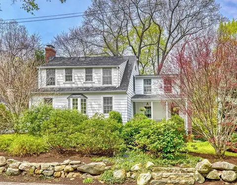 48 Bedford Rd, Lincoln, MA 01773