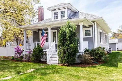 262 N Elm St, West Bridgewater, MA 02379