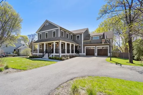 57 Elsinore St, Concord, MA 01742