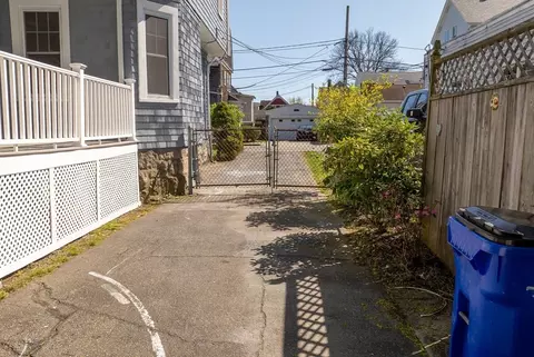 Exterior - 126 Summerfield St, Fall River, MA 02720 photo 7 of 9