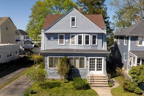 126 Summerfield St, Fall River, MA 02720