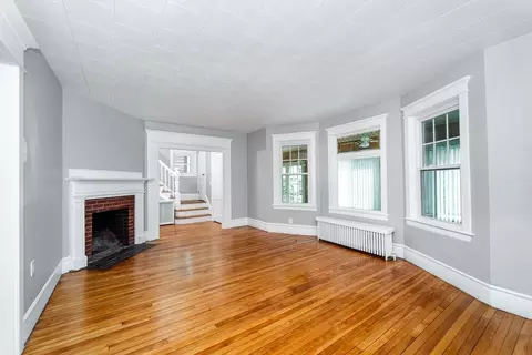 Living - 126 Summerfield St, Fall River, MA 02720 photo 2 of 8