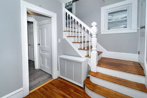 Entry Way - 126 Summerfield St, Fall River, MA 02720 photo 5 of 7