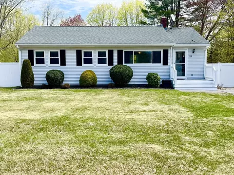 118 Lexington Rd, Billerica, MA 01821