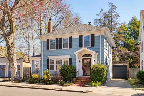 115 Dunster Rd, Jamaica Plain, MA 02130