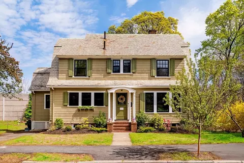 1 Barnes Rd, Newton, MA 02458