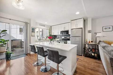 219 Marion St #1, Boston, MA 02128