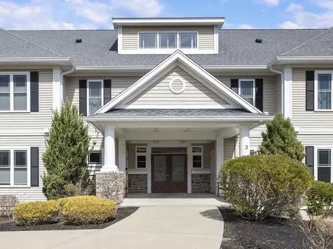 323 Eagles Nest Way #323, Franklin, MA 02038