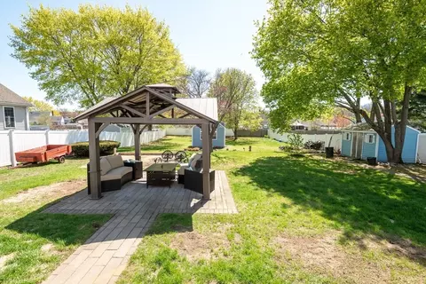 9 Macarthur Blvd, Danvers, MA 01923 photo 33