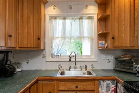 9 Macarthur Blvd, Danvers, MA 01923 photo 7