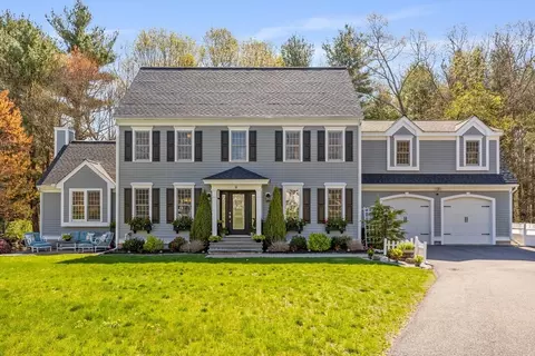 8 Torrey Ter, Westford, MA 01886